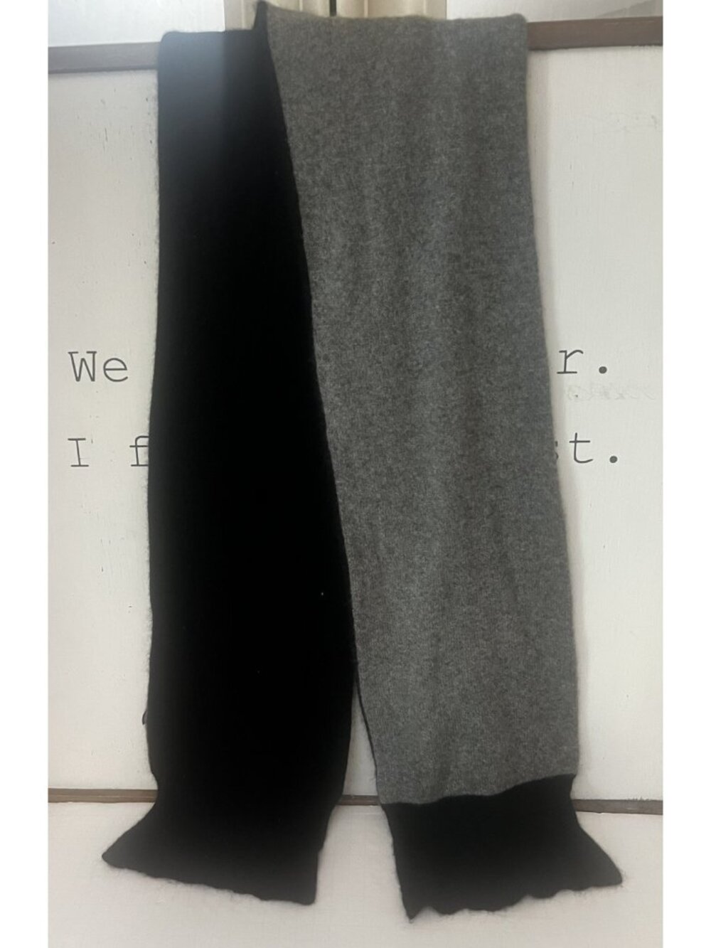 100% Cashmere Scarf Neck Warmer Black & Gray Color Block 42” X 4" EXPRESS